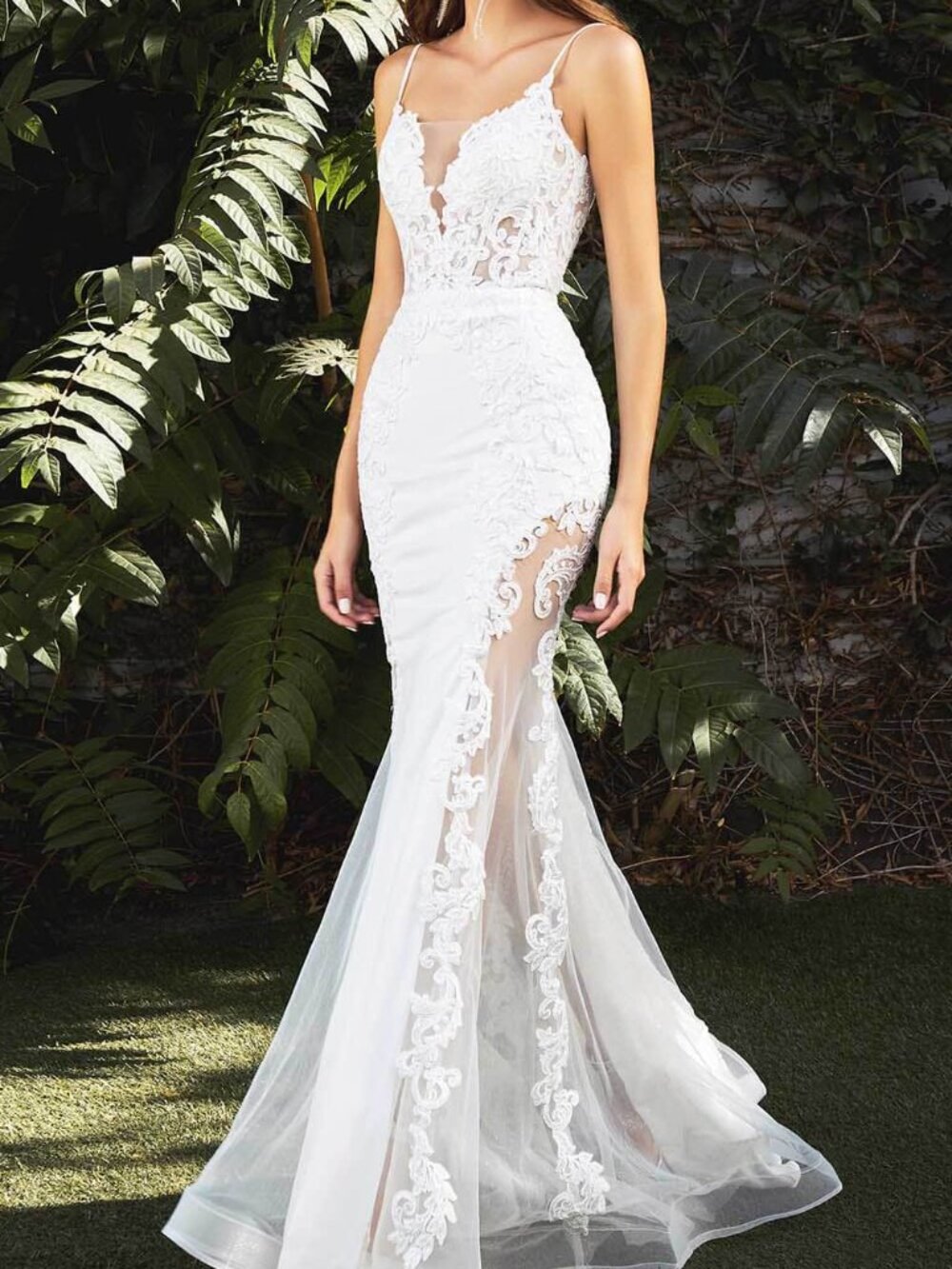 NWT Ladivine Bridals CD937W Embroidered Illusion Bridal Dress Off White size 8